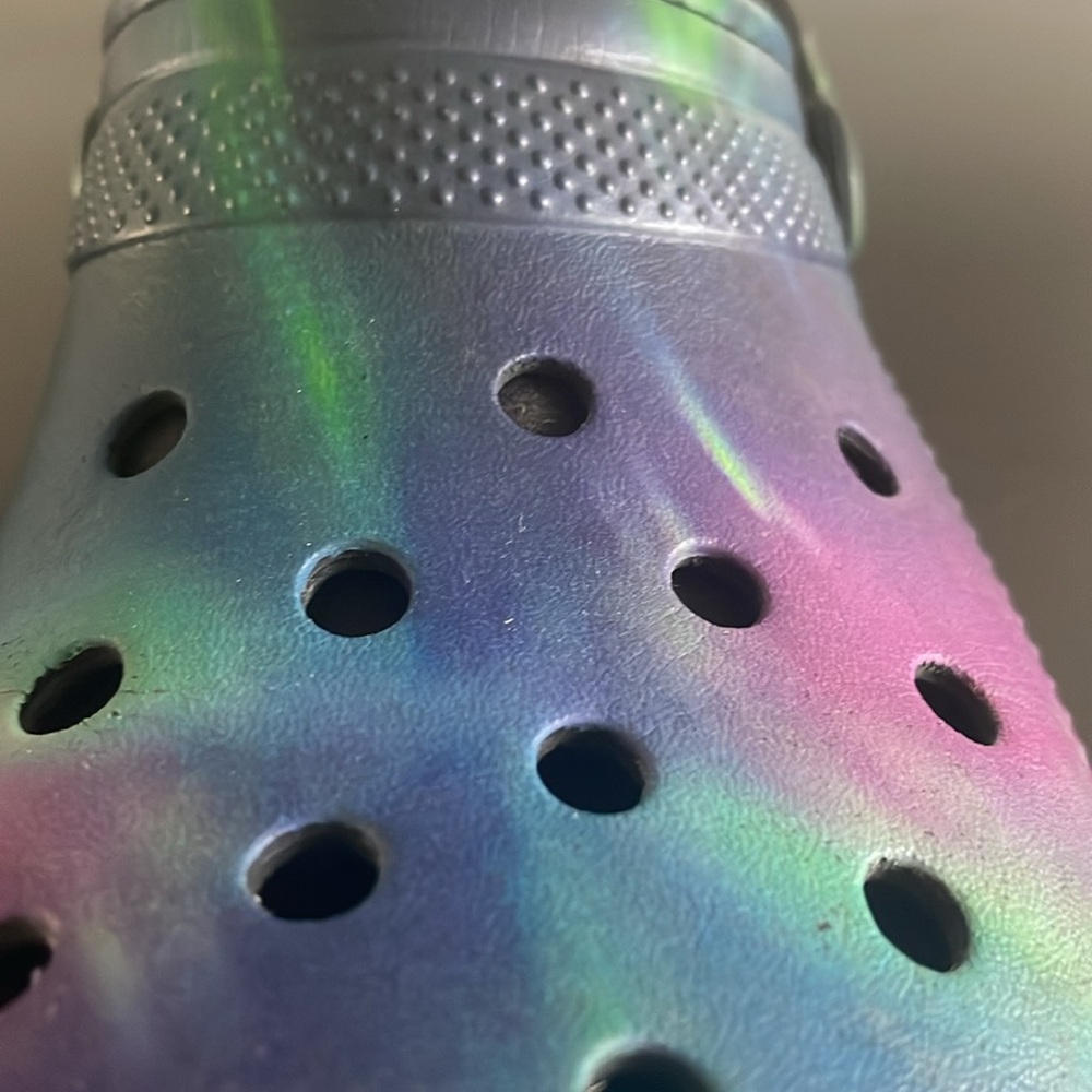 Crocs - Picture 9 of 17